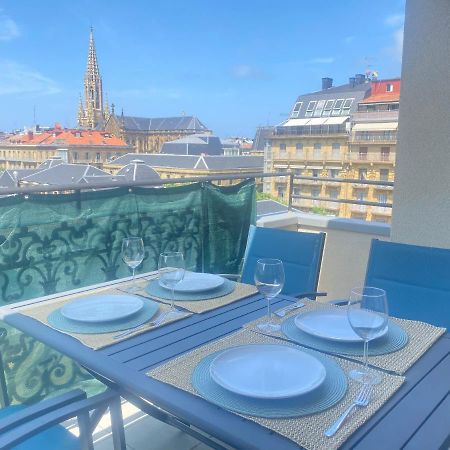 Mikain Terrace Cathedral View With Free Parking & Air Cond Apartment ซานเซบาสเตียน ภายนอก รูปภาพ
